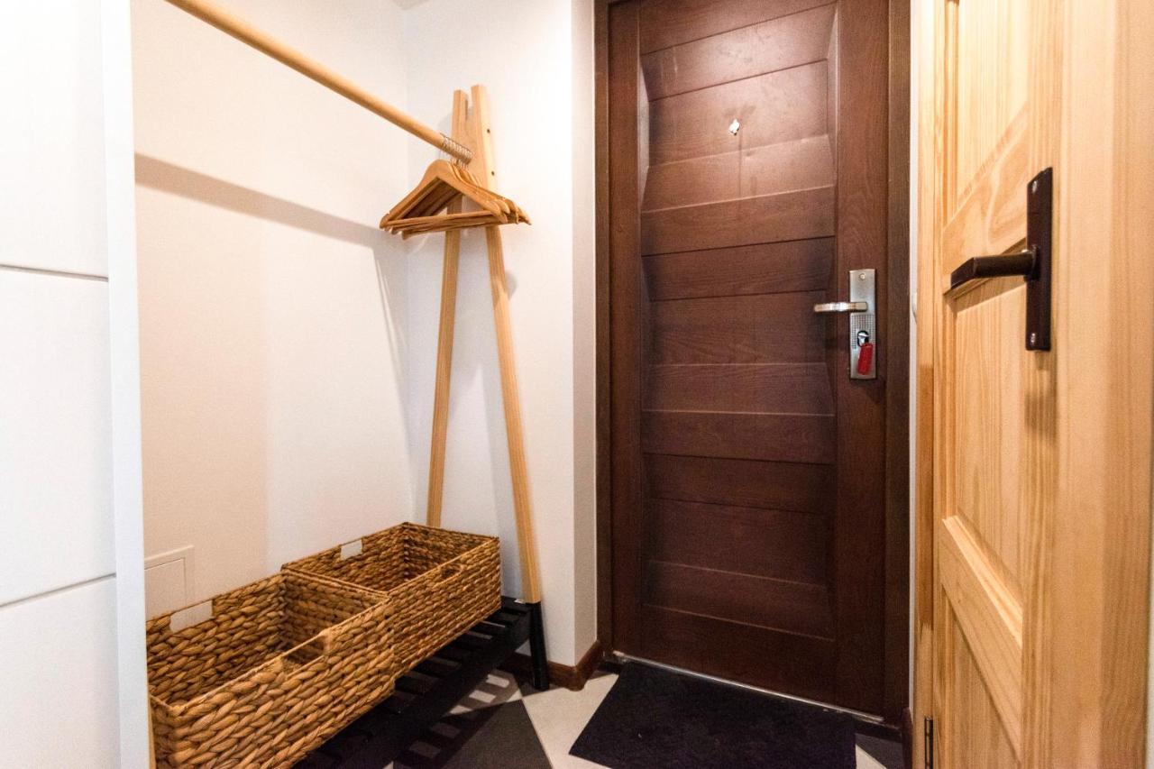 Napoleona Apartamenti Lägenhet Kuldīga Exteriör bild