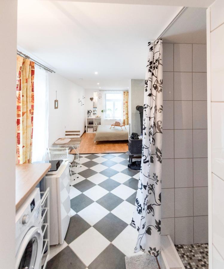 Napoleona Apartamenti Lägenhet Kuldīga Exteriör bild